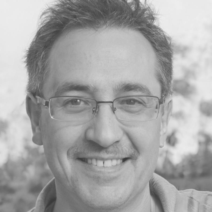 Carlos Martínez
